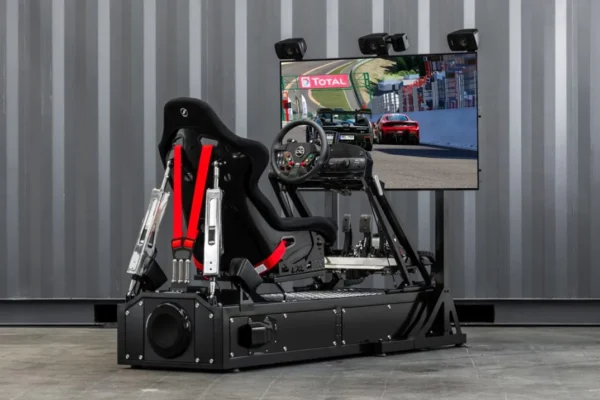RACE SIMULATORS